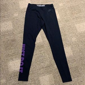 Nike Small Workout Leggings